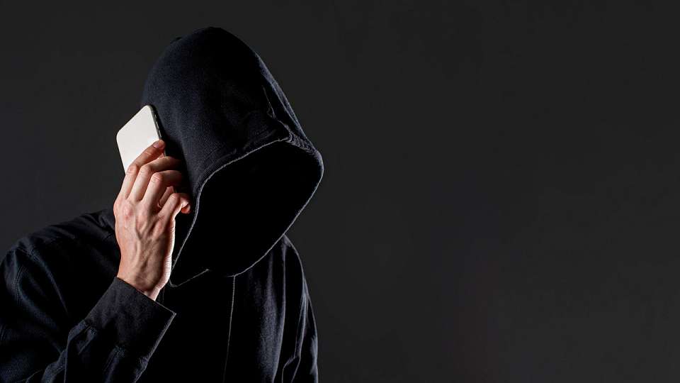 Более 7 млн передал мошенникам преподаватель воронежского вуза