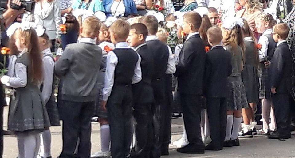 Новую выплату семьям на школьную форму утвердили депутаты Воронежской области