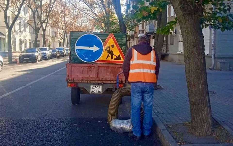 В Центральном районе в круглосуточном режиме идут работы по поддержанию чистоты