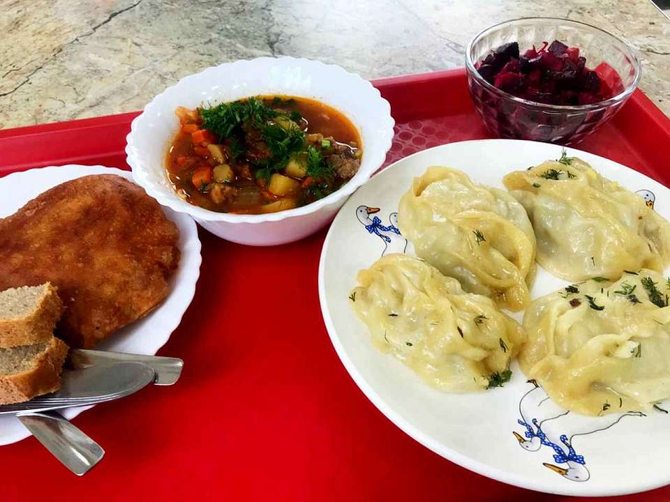 Оборот общепита в Воронежской области вырос за год почти на 12%