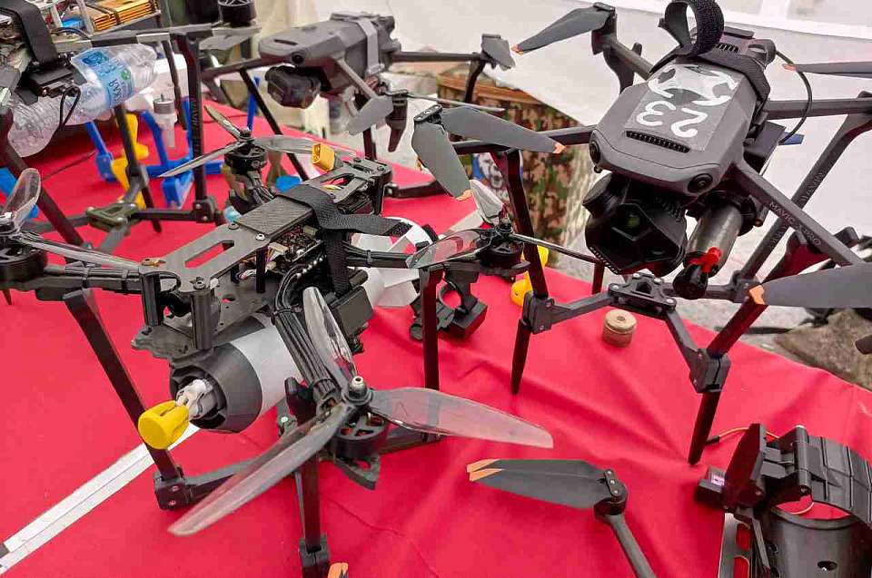 Для борьбы с возгораниями в Воронежский лесопожарный центр доставили 5 дронов