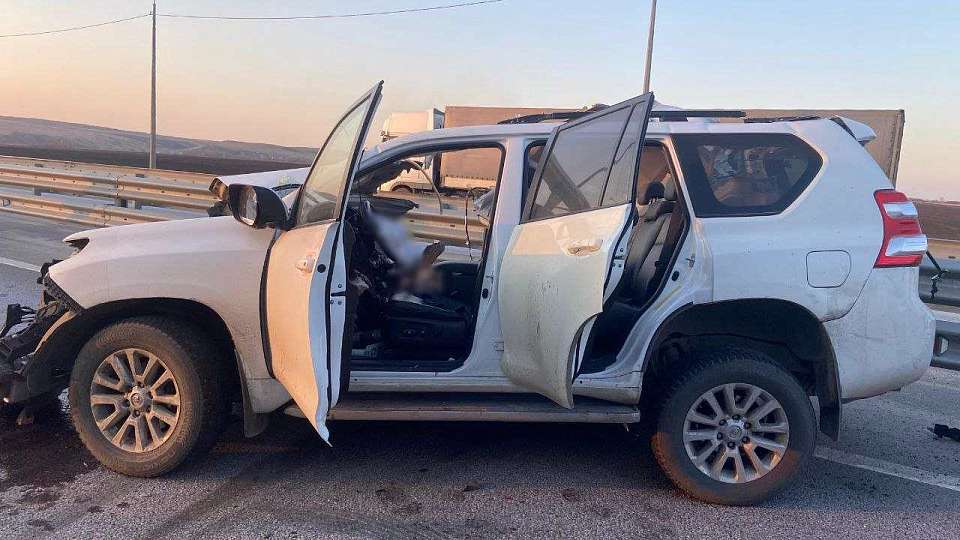 В ДТП внедорожника и фуры на воронежской трассе погибла жительница Брянской области 