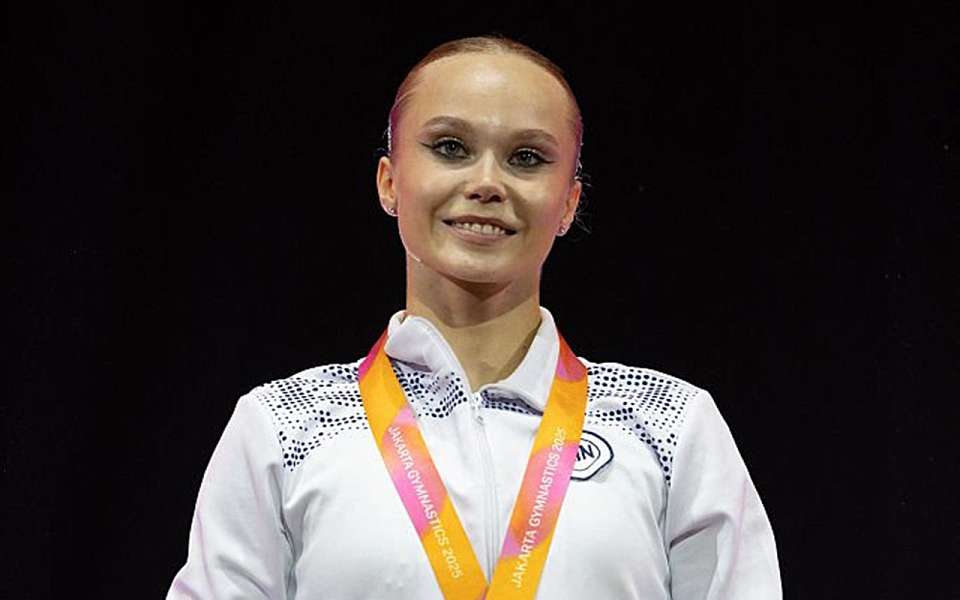 Еще одно «золото» чемпионата мира завоевала воронежская гимнастка Ангелина Мельникова