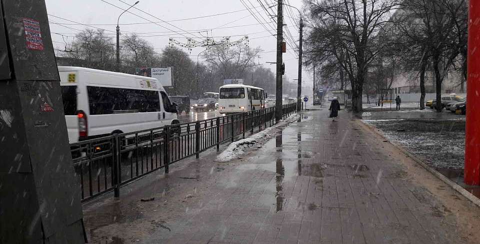 Из-за подрыва блоков ракет на выезде из Воронежа собралась пробка: движение уже открыли