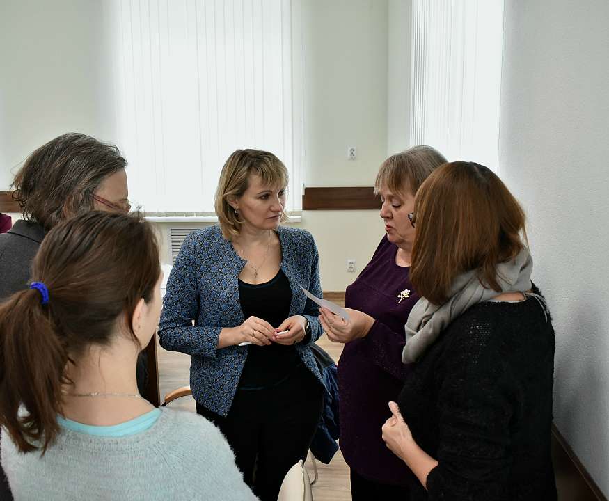 В Ленинском районе реализуют эффективную систему профилактики социального сиротства