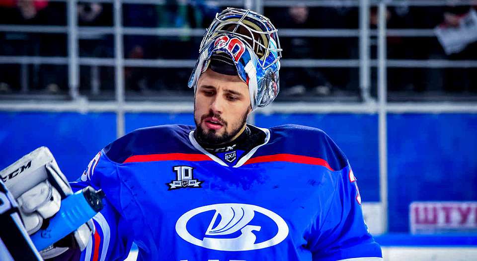 Воронежский вратарь Александр Скрынник отправляется в ближнее зарубежье