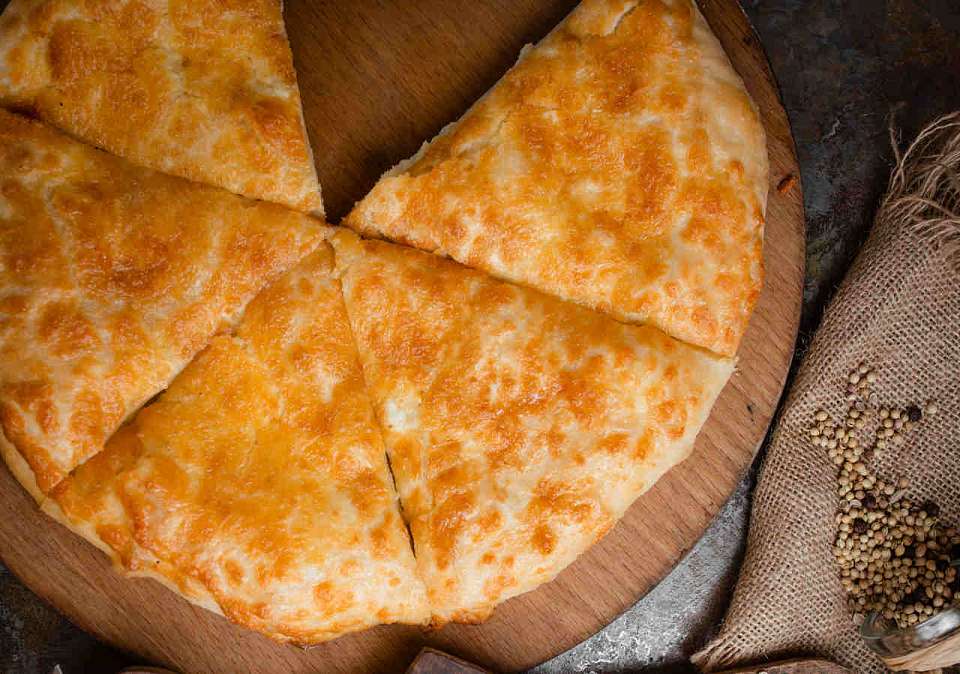 Пирог небесный: лидер воронежских осетин рассказал о духовных основах кухни своего народа