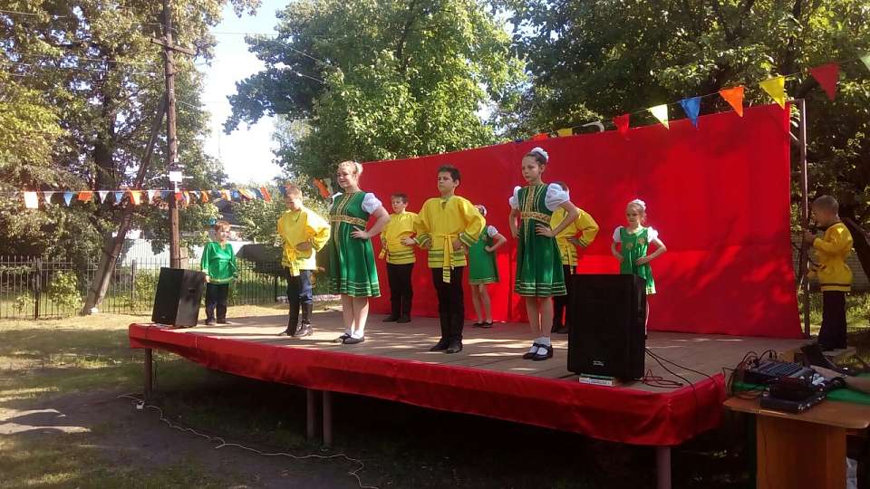 В Железнодорожном районе прошел концерт, посвященный Дню защиты детей