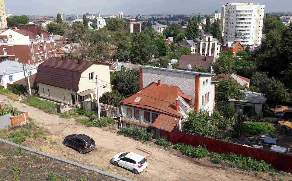 Движение транспорта в районе площади Победы в Воронеже перекроют