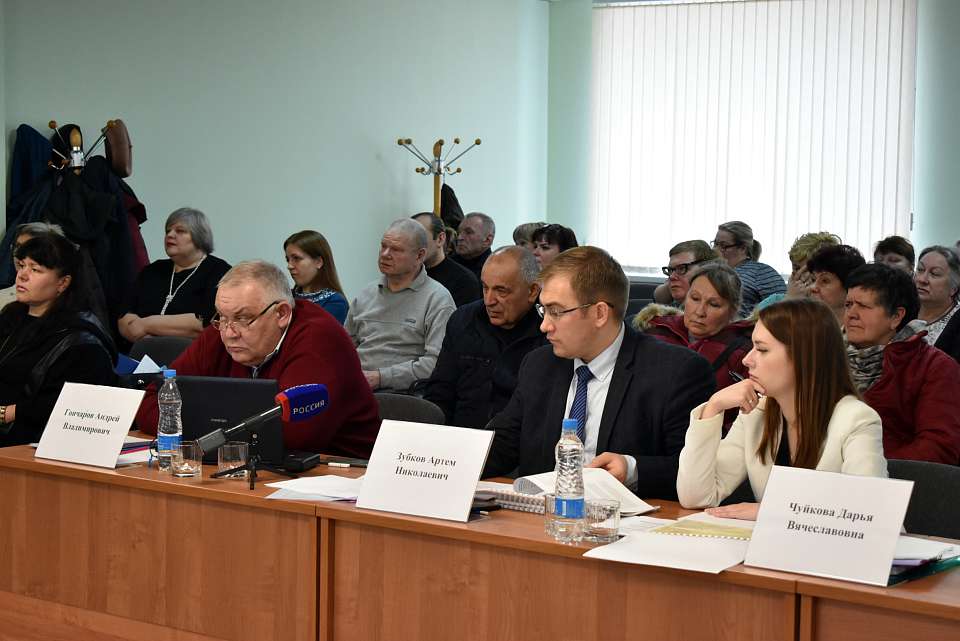 Уличкомы Ленинского района защищали свои проекты общественно полезных инициатив