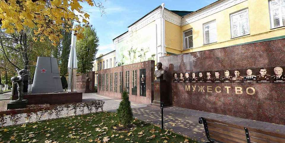 Ордена Александра Невского удостоилась воронежская Военно-воздушная академия