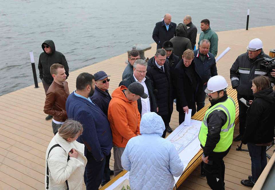 На финишную прямую вышли работы по благоустройству Петровской набережной в Воронеже