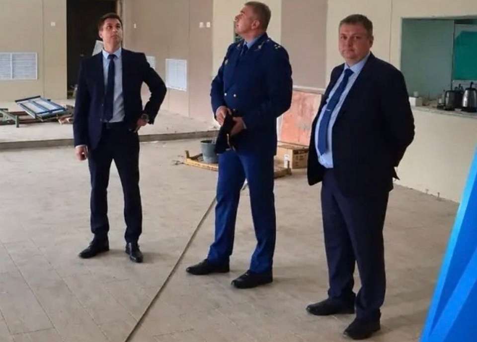 Нарушения при капремонте школы за 45 млн рублей выявили в Воронежской области