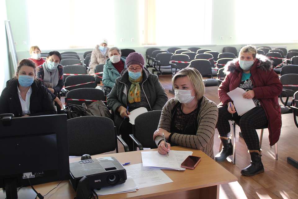        В Левобережном районе провели обучение общественных активистов