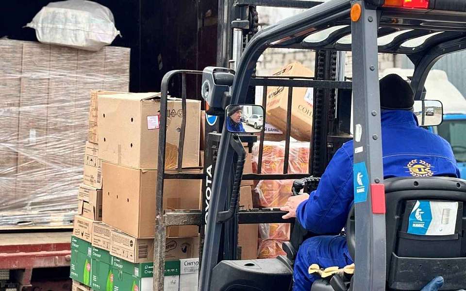 «Единая Россия» из Воронежской области отправила гуманитарную помощь в Белгород