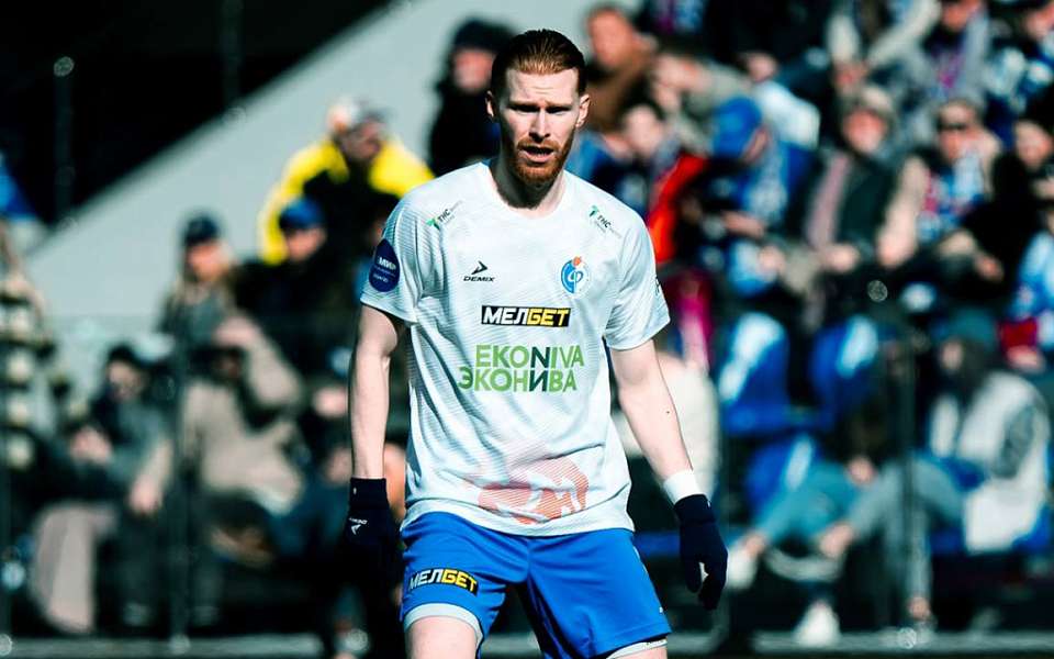 Удаление Дилана Мертенса в матче воронежского «Факела» с «Оренбургом» признали ошибочным