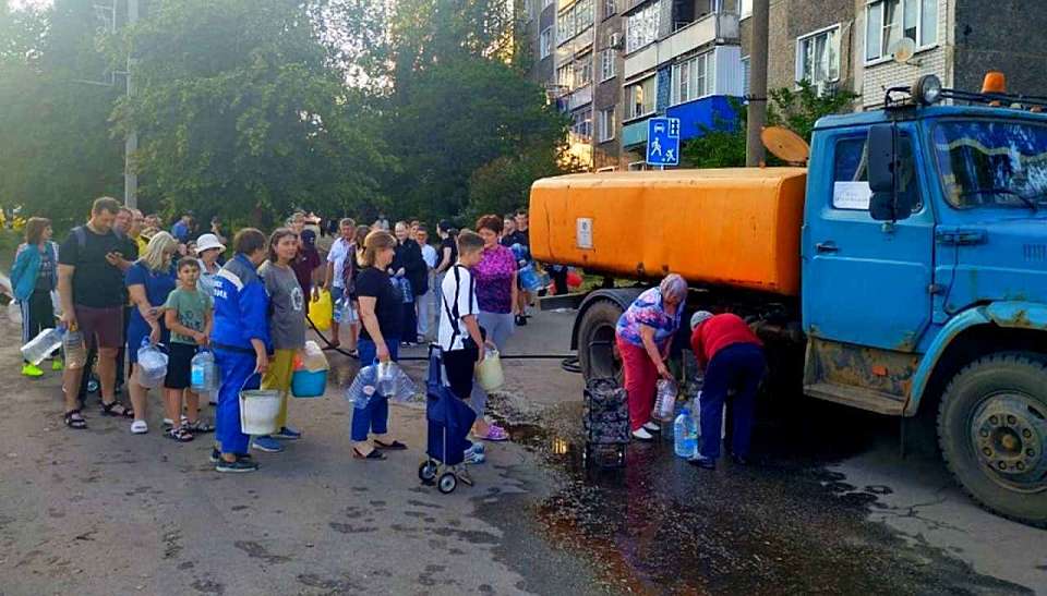 Из-за крупной коммунальной аварии в обезвоженной воронежской Россоши ввели режим ЧС