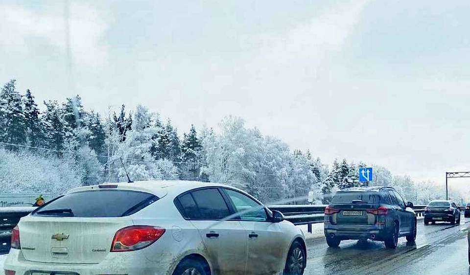 О снегопаде на магистрали М-4 «Дон» 20 апреля предупредили воронежских автомобилистов