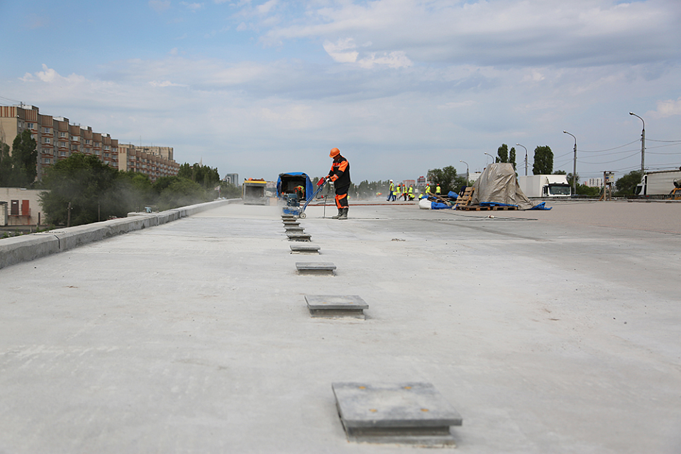 Мэр Воронежа дал старт к строительству путепровода над улицей Остужева