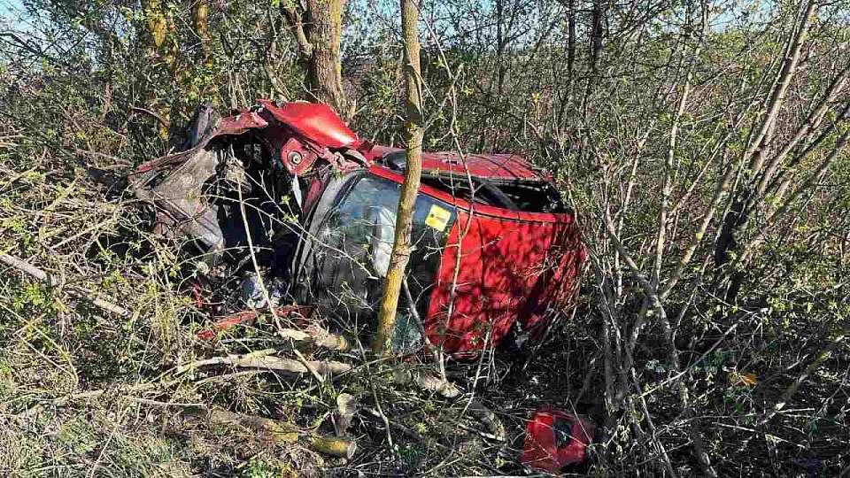 Подросток без прав за рулем иномарки устроил ДТП с 3 пострадавшими под Воронежем