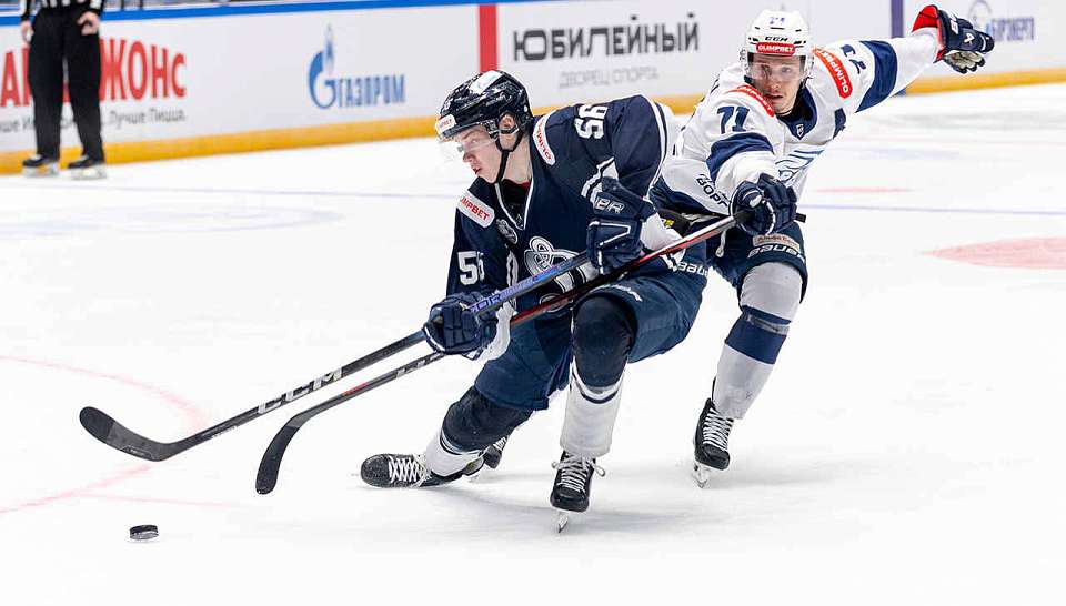 Питерское «Динамо» во второй раз подряд обыграло воронежский «Буран»