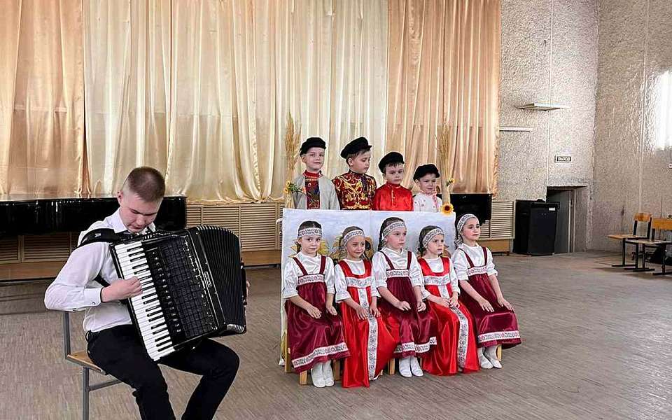 Состоялся районный этап конкурса творчества дошкольников «Воронежские самоцветики»