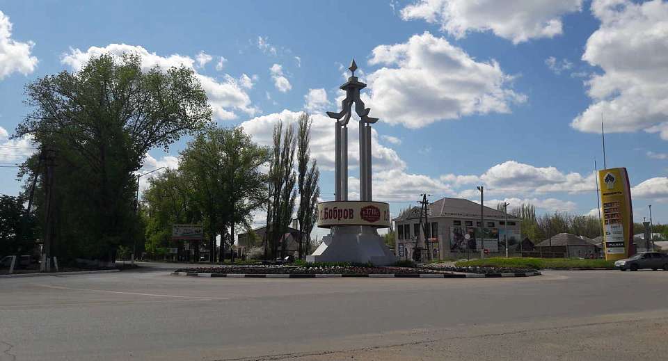 Теперь в Бобровском районе Воронежской области объявили опасность прямой атаки БПЛА