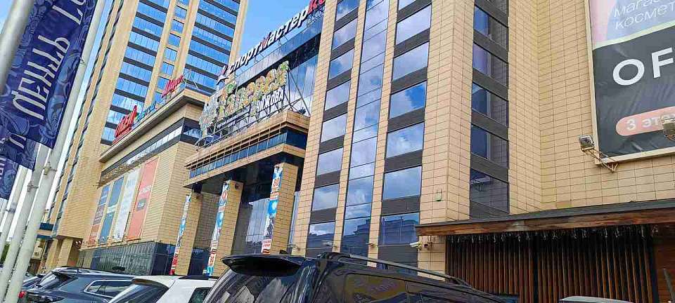 За 6 млн решил владелец продать действующее кафе в «Галерее Чижова» в Воронеже