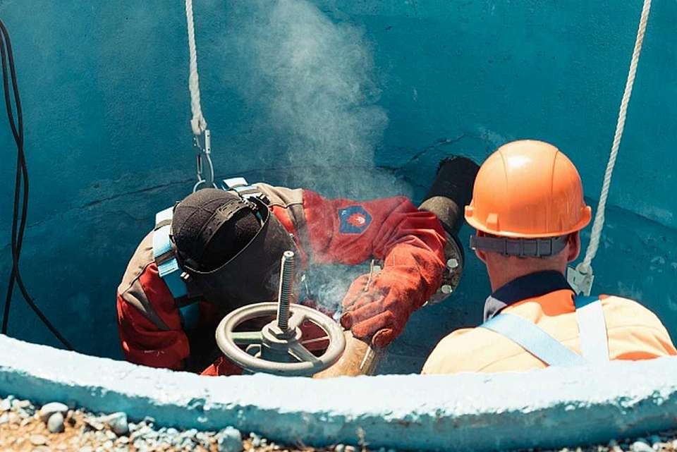 Утечку на сетях жилого комплекса «Северная корона», из-за которой жительница Воронежа провалилась под асфальт, ликвидировали