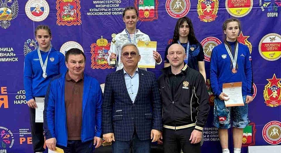 Ольга Яценко из Воронежа выиграла первенство страны по вольной борьбе