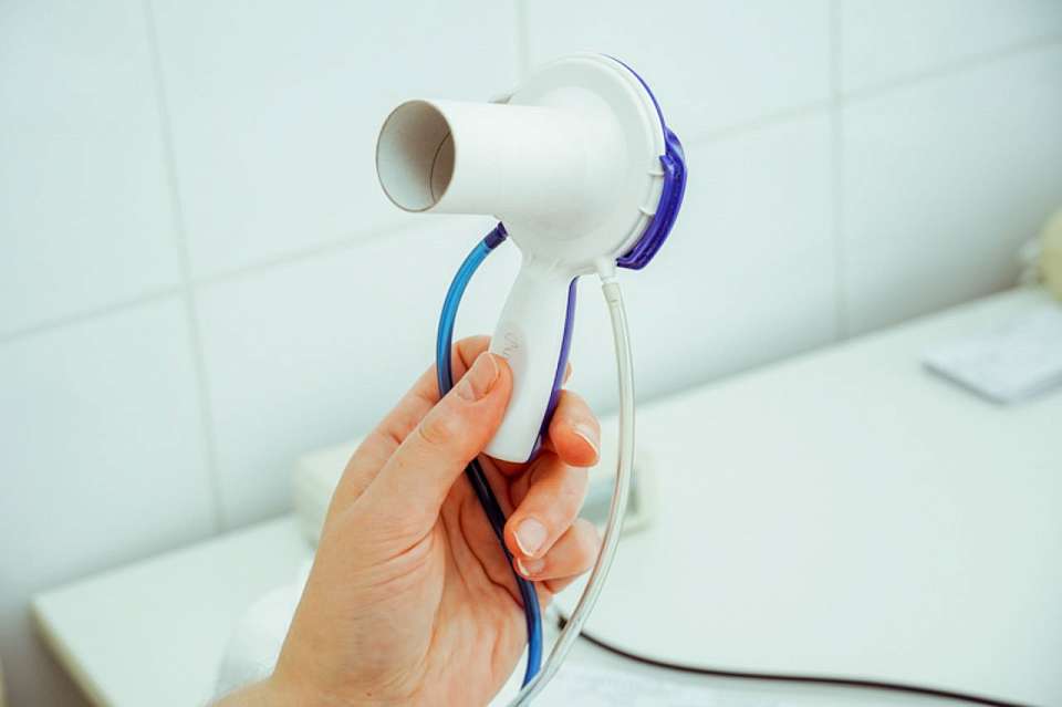 Больного туберкулезом жителя Воронежской области по решению суда отправили на лечение