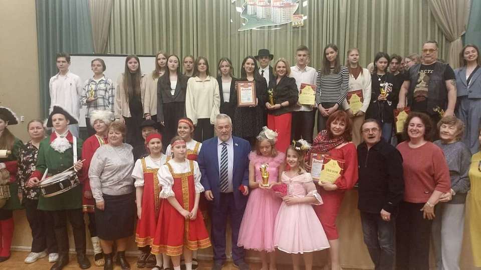 В Коминтерновском районе чествовали участников фестиваля «Театральная азбука»