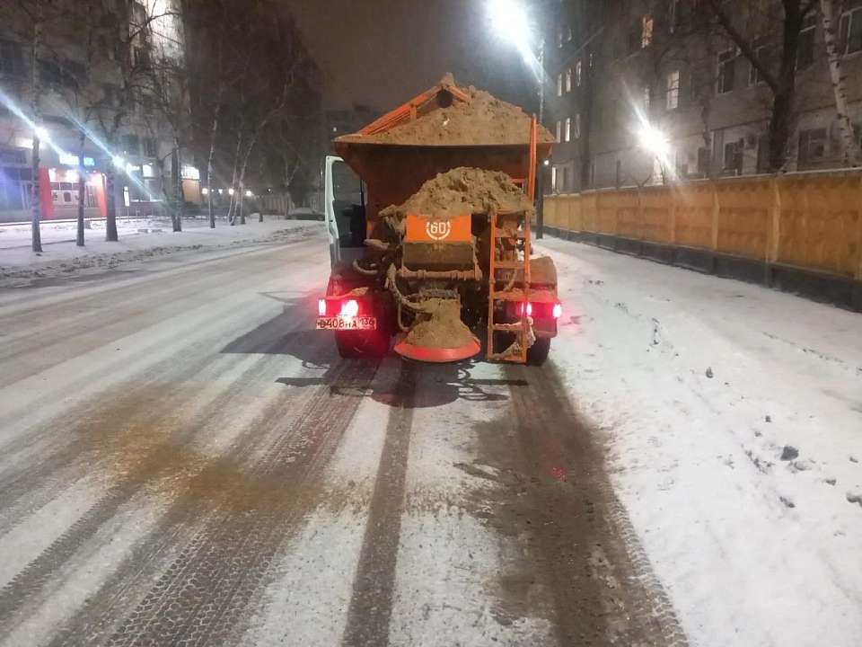 Более 2,3 тыс. кубометров снега вывезли с улиц Воронежа за ночь