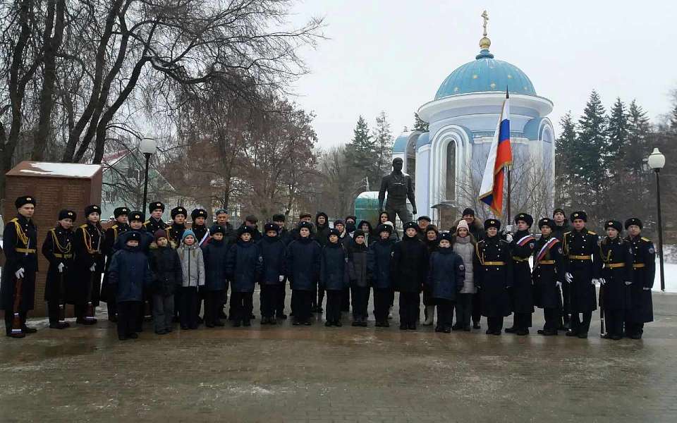 В Коминтерновском районе почтили память Неизвестных солдат