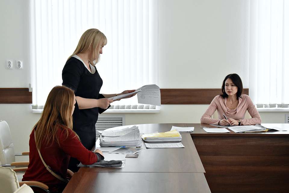 В Ленинском районе продолжает работать административная комиссия