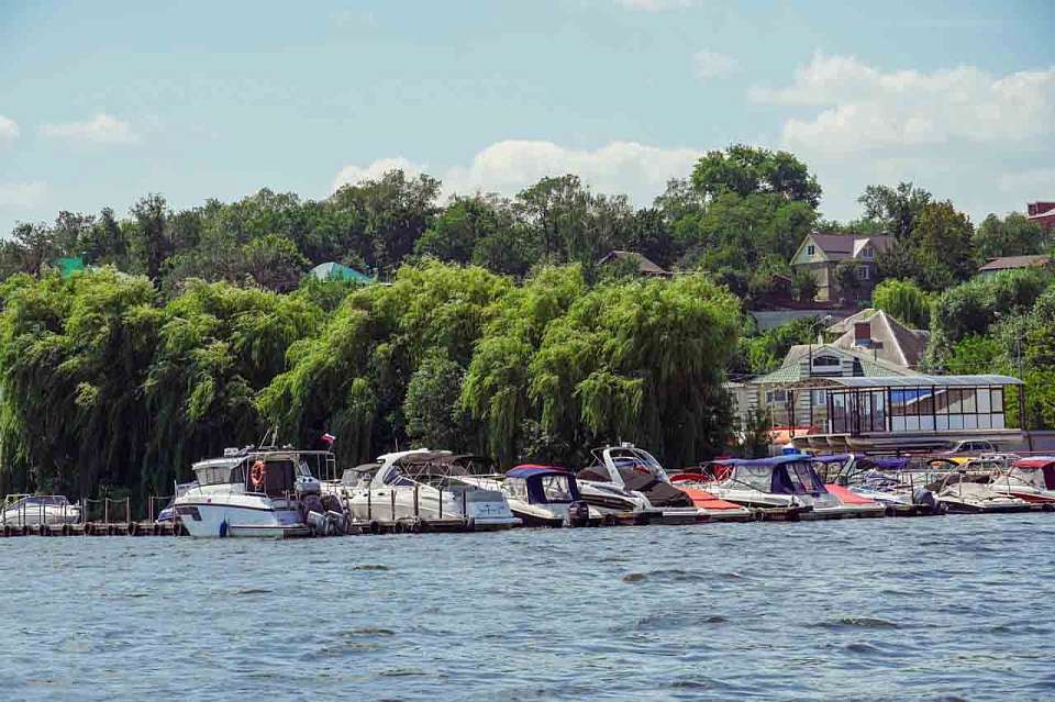 Проектировщика пирсов на набережной Авиастроителей начали искать в Воронеже