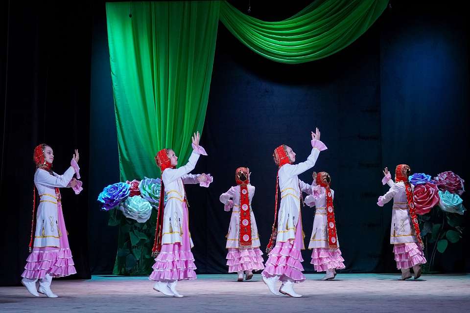 В Левобережном районе медработников поздравили с наступающим профессиональным праздником