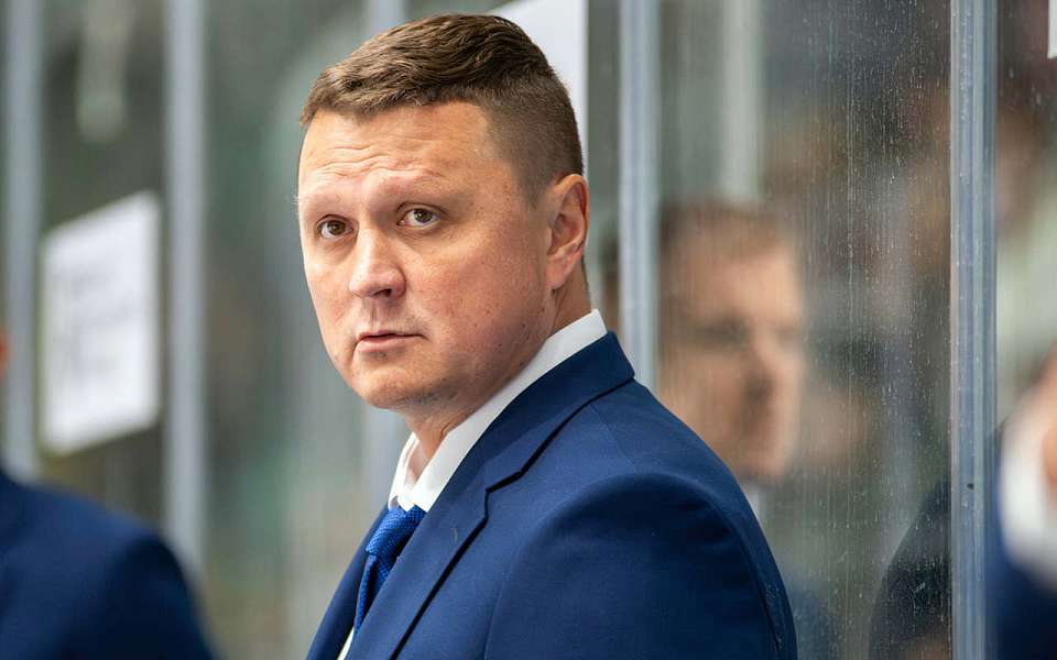 Бывший наставник воронежского «Бурана» Алексей Медведев покинул ХК «Челны»