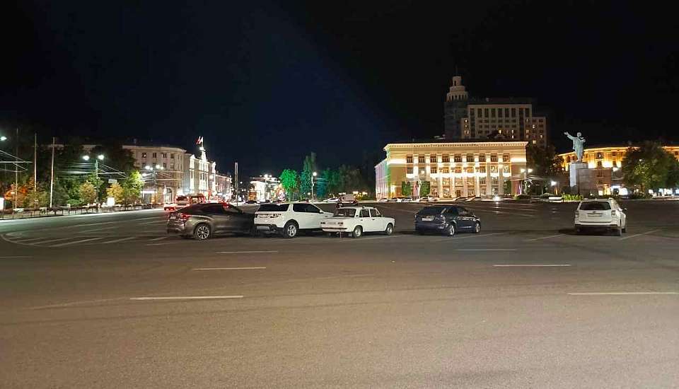 Изменится движение общественного транспорта на площади Ленина в Воронеже