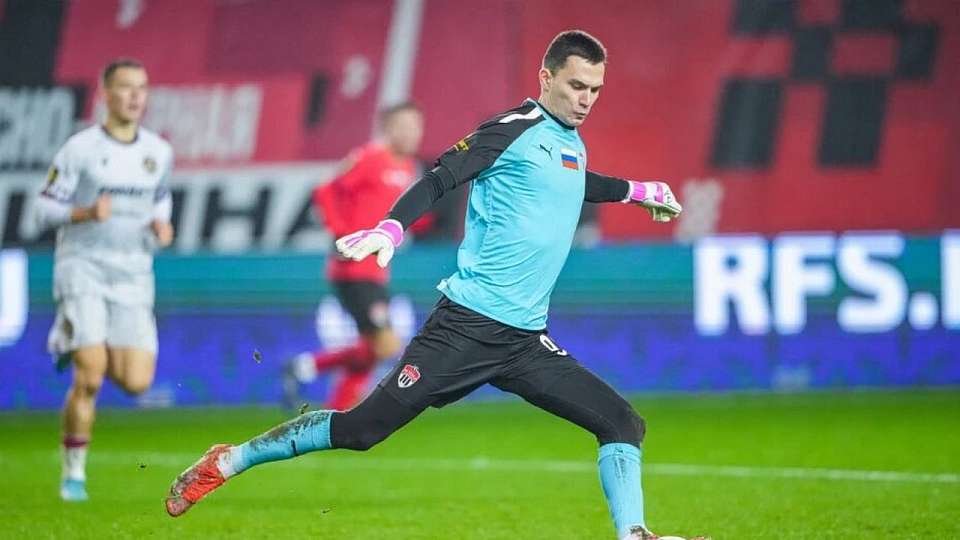 Вратарь Игорь Обухов вошёл в состав воронежского «Факела»