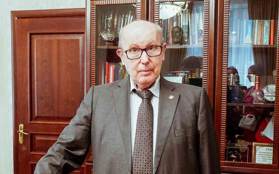 Ректор медицинского вуза умер в Воронеже