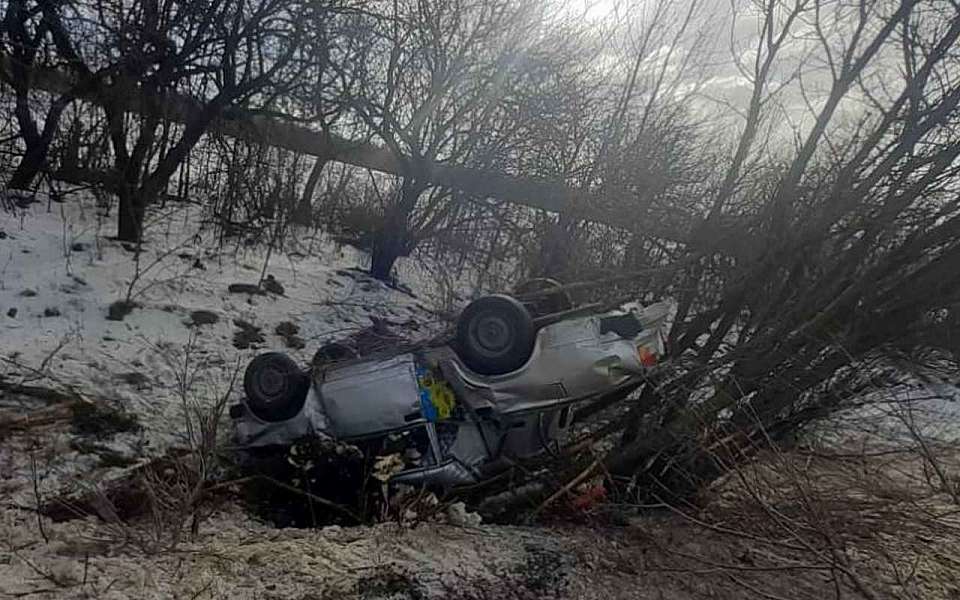 Пенсионер пострадал в опрокинувшихся «Жигулях» под Воронежем