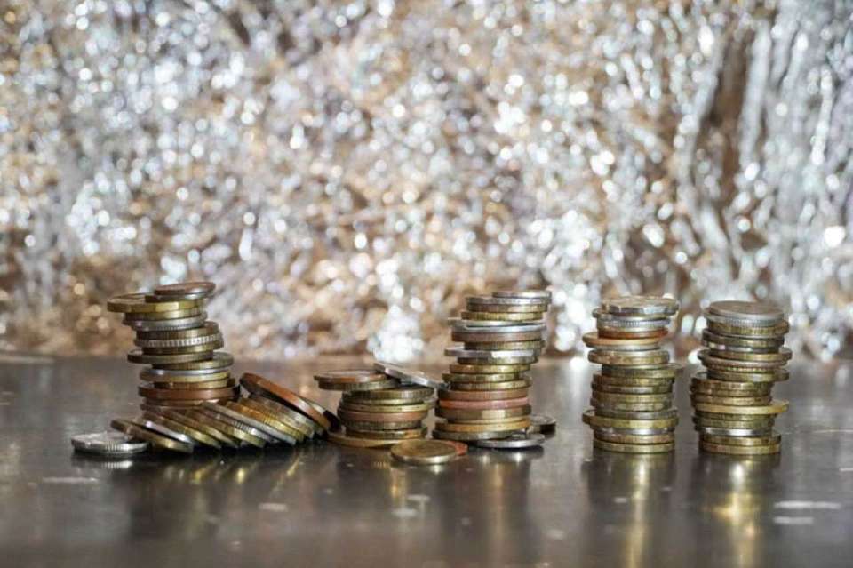 На 8% повысят оклады и пенсии госслужащим в Воронежской области