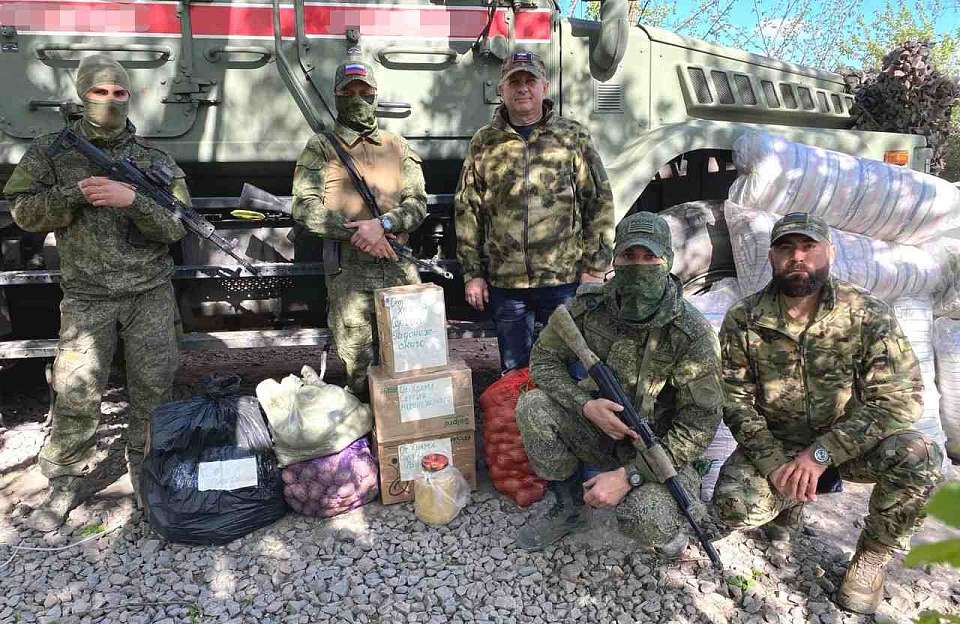 В Воронеже представители общественности передали гуманитарную помощь в зону СВО