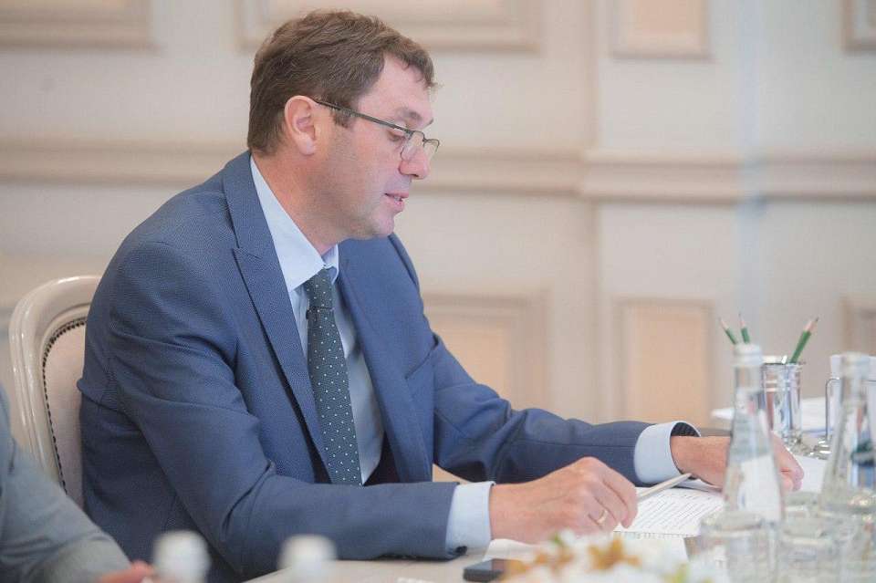 Об изменениях в работе районных комбинатов благоустройства рассказал мэр Воронежа