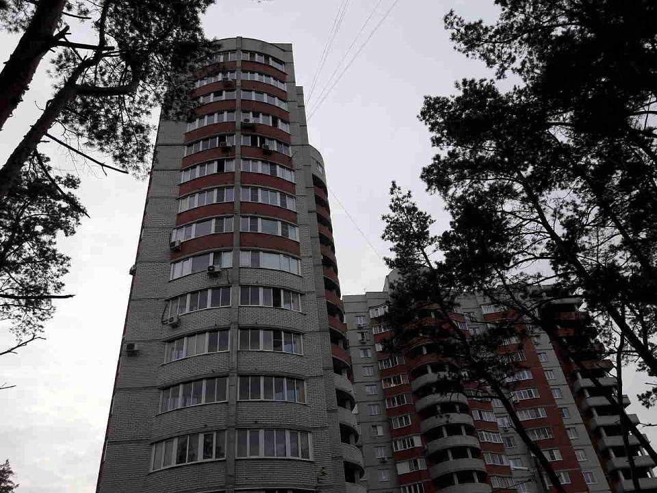 В Воронеже проводится проверка по факту гибели 83-летнего мужчины у многоэтажки