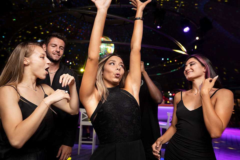 В Воронеже девушка украла iPhone у нового знакомого прямо на танцполе