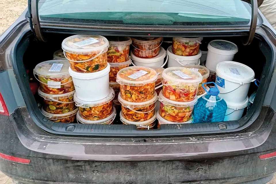 «В каждое блюдо вкладываем свою душу»: как воронежская семья готовит еду для бойцов СВО