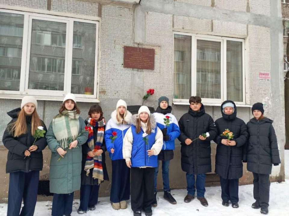 В Ленинском районе почтили память героя Великой Отечественной войны Ивана Черняховского