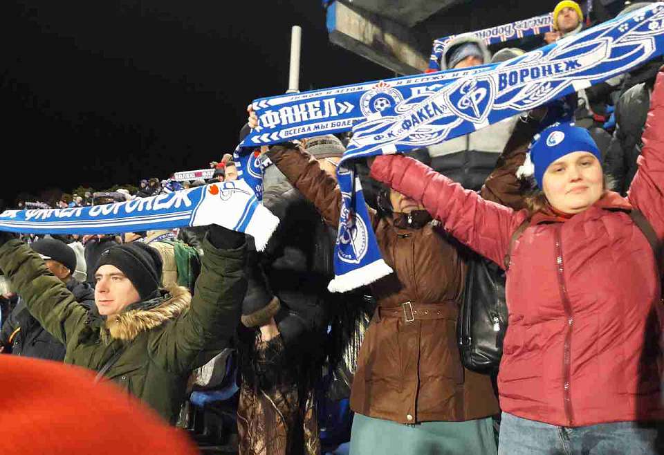 Итоги работы ФК «Факел» в первой половине сезона 2025–2026 обсудили в Воронеже